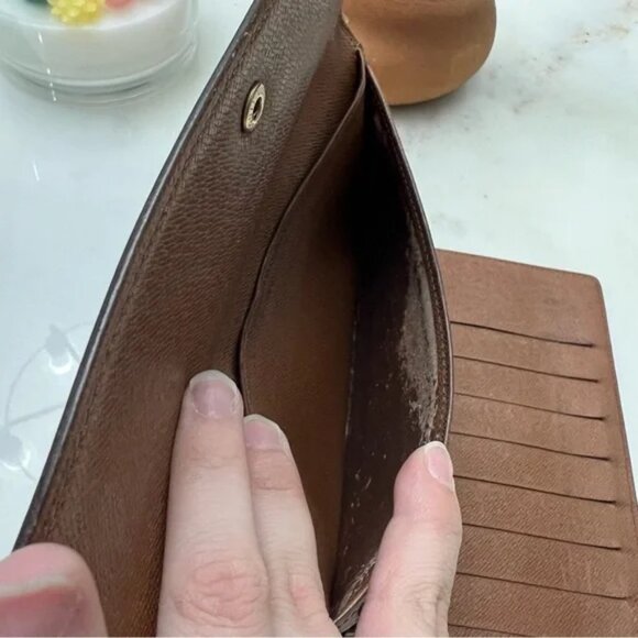 Vintage Louis Vuitton Pochette Passport Trifold Wallet Organizer Case LARGE - Picture 13 of 16